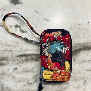 Vera Bradley wristlet retired Happy Snails print